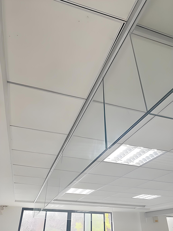 玛多玻璃玛多挡烟垂壁 玛多玻璃玛多挡烟垂壁