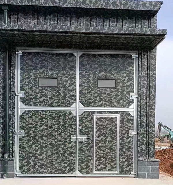 玛多工业平开门