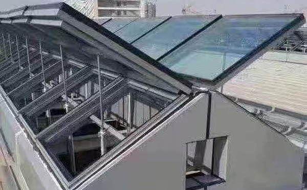 电动玛多排烟窗适合安装在什么地方