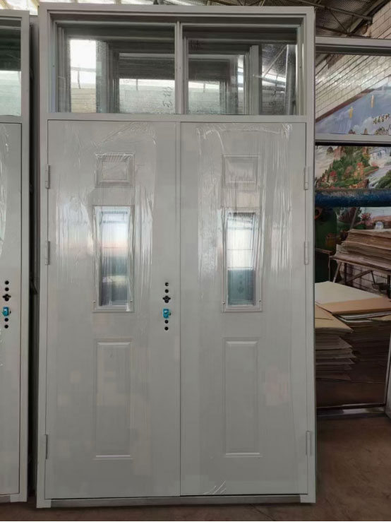 玛多学校教室门 玛多学校教室门