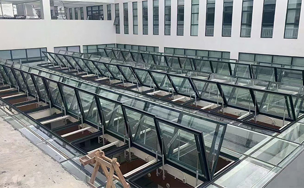 百安科技有限公司近期玛多排烟窗项目案例分享 百安科技有限公司近期玛多排烟窗项目案例分享